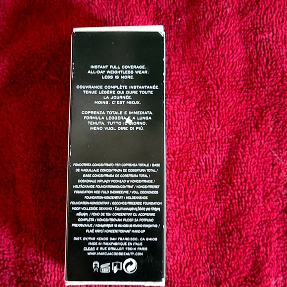 Marc Jacob's Remarcable full coverage foundation *new and sealed in box - Picture 2 of 4